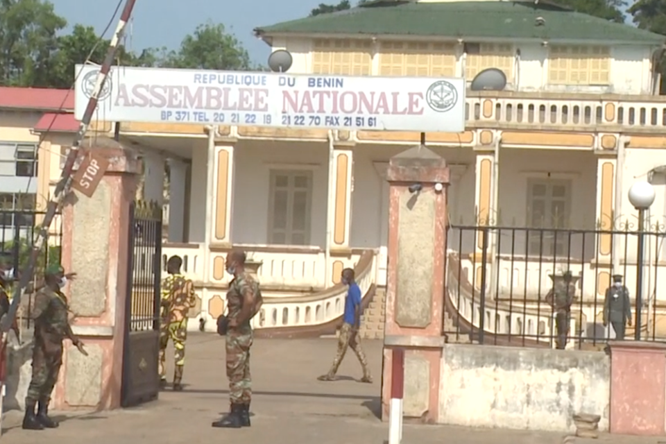 Assemblée nationale : l’ouverture de la première session de 2020 marquée par le coronavirus