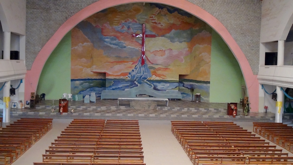 Fermés depuis le 30 mars, les débits de boissons et les lieux de culte rouvrent leurs portes à partir de ce mardi 2 juin 2020.