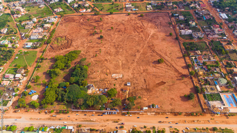 Site de construction de l'hôpital de référence