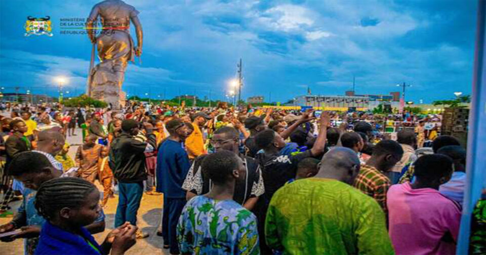 Les Béninois se mobilisent pour soutenir les Guépards depuis Cotonou. L’esplanade de l’Amazone va accueillir une fan-zone des supporters de l’équipe de football du Bénin en quête de son ticket quête ticket qualificatif pour la CAN Maroc 2025, ce 18 novembre 2024 en Libye.