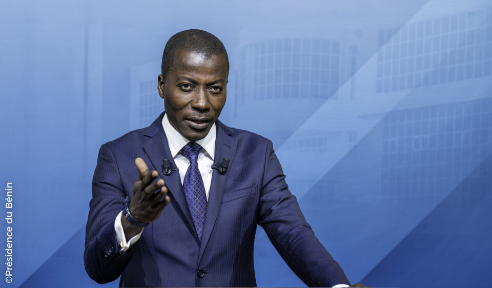 Au cours d’un point de presse tenu ce vendredi 17 janvier 2025, le porte-parole du gouvernement a formellement démenti les rumeurs d’un coup d’Etat qui aurait renversé le président Patrice Talon.