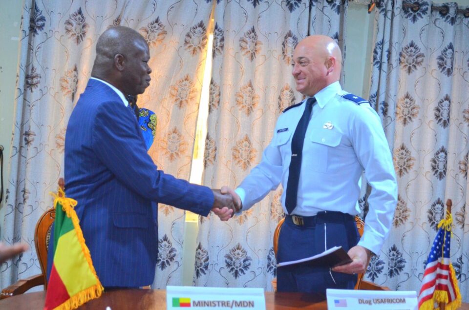 Le Bénin et les Etats-Unis renforcent leur coopération dans le domaine militaire à travers un nouvel accord.