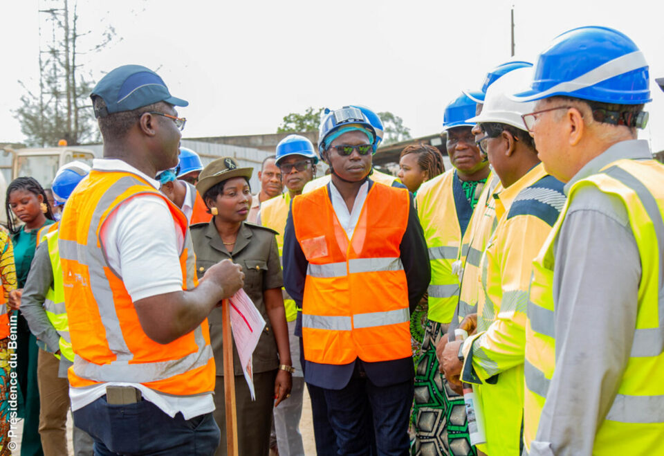 Les travaux du projet d’amélioration de la fourniture d’eau potable à Akpakpa et Sèmè-Podji progressent comme prévu.