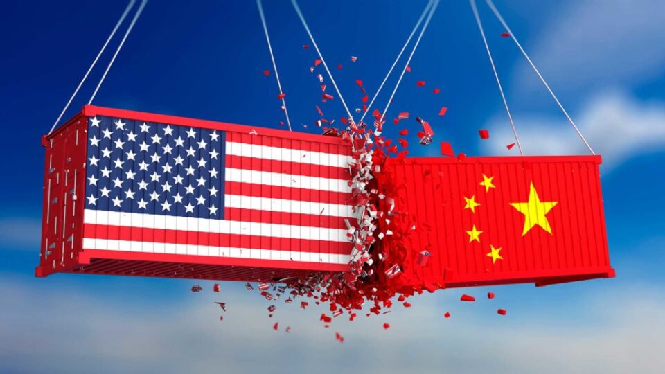 Depuis quelques semaines, Les Etats-Unis sous la présidence de Donand Trump, applique des droits de douane d’un niveau exceptionnel sur les produits d’origine étrangère dont principalement ceux chinois. Une guerre commerciale qui oppose les Etats-Unis et la Chine, deux importants partenaires économiques de l’Afrique.