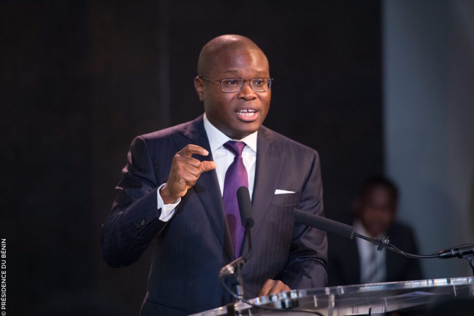 Le Bénin s’apprête à organiser les 27 et 28 novembre 2025, les Journées scientifiques de l'économie béninoise (JSEB). Ces journées se tiendront autour du thème “Institutions et Prospérité des Nations”. Cet événement de haut vol porte des enjeux qui pourraient façonner l'avenir économique du Bénin.