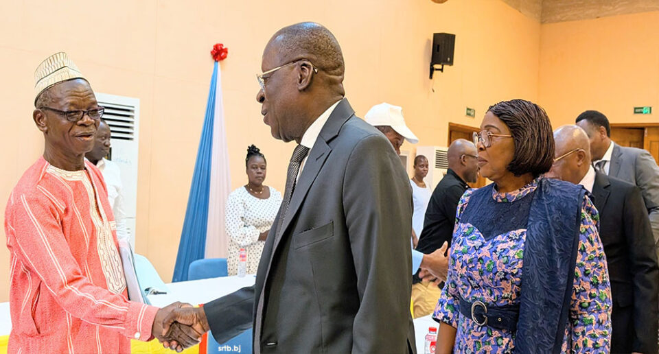 A Cotonou, le gouvernement et les confédérations et centrales syndicales se concertent depuis la matinée de ce 22 mai 2025. C’est la première session ordinaire de la Commission nationale de concertation, de consultation et de négociations collectives.