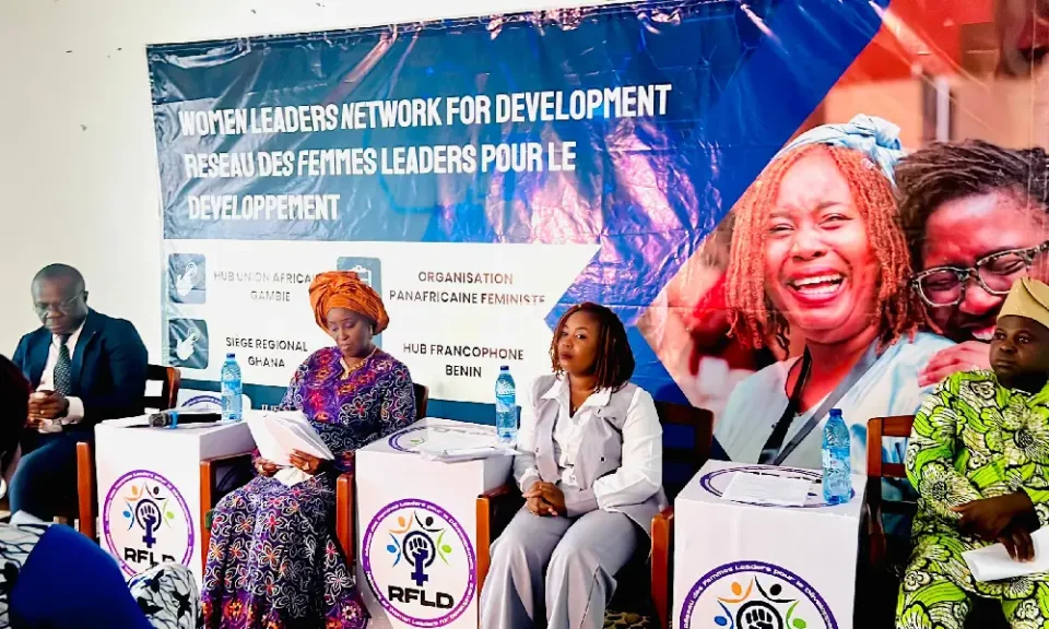 Le RFLD a lancé le débat à Igolo dans la commune d’Ifangni autour du numérique et du réseautage le 04 août 2025. Le Réseau des femmes leaders pour le développement (RFLD) compte à travers ce dialogue intergénérationnel bâtir un leadership féminin durable.  
