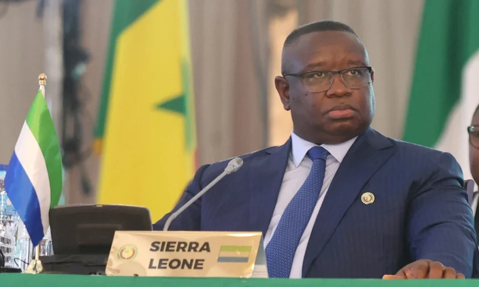 CEDEAO : le président sierraléonais veut convaincre le Mali, le Burkina Faso et le Niger de revenir
