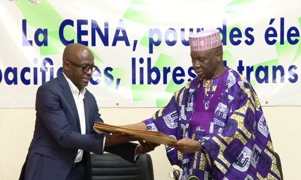 La liste électorale informée a été transmise le 12 novembre 2025 à la Commission électorale nationale  autonome (CENA). Le fichier contient les citoyens béninois habilités à voter lors des élections générales de 2026.