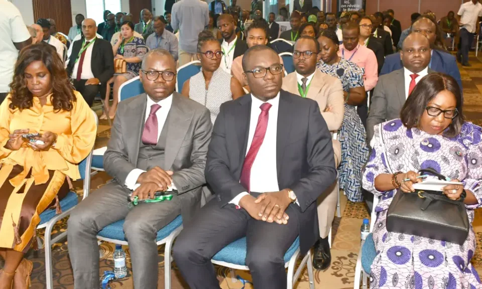 Du 16 au 18 septembre 2026 à Cotonou, le Deal Room 2026 a réuni entrepreneurs et investisseurs autour de 20 projets béninois à fort potentiel. Les besoins de financement sont estimés entre 2 et 3 milliards de dollars.